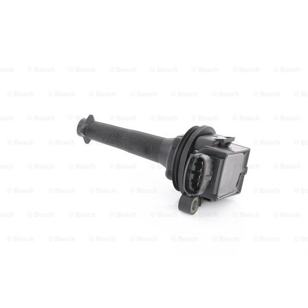 Слика на Бобина BOSCH 0 221 604 008 за Volvo S70 Saloon (P80) 2.0 Turbo - 226 коњи бензин