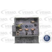 Слика 2 на Бутон за резервоар VEMO Q+ V10-73-0451