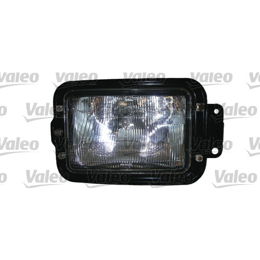 Слика на главен фар VALEO 063180 за камион Iveco M 115-17 - 169 коњи дизел