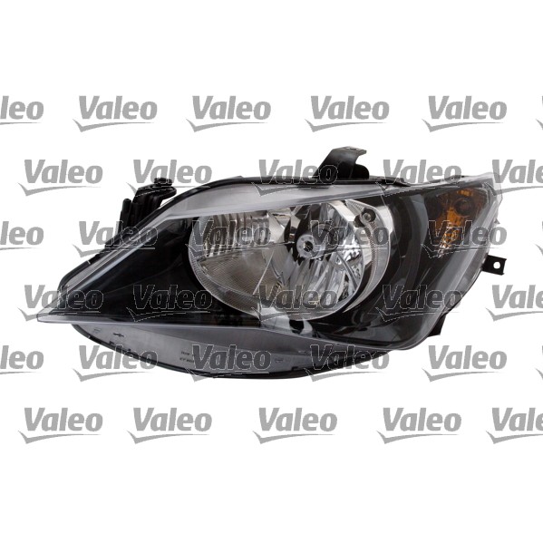 Слика на главен фар VALEO ORIGINAL PART 044821 за Seat Ibiza 4 (6J) 2.0 TDI - 143 коњи дизел