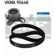 Слика 1 на Комплет ребрест ремен SKF VKMA 95648