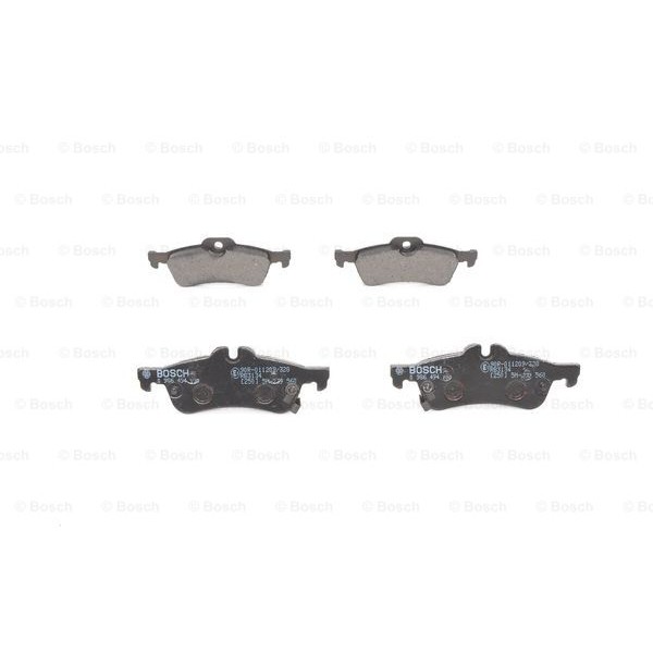 Слика на плочки BOSCH 0 986 494 130 за Toyota Yaris (P13) 1.5 (NSP131_) - 112 коњи бензин