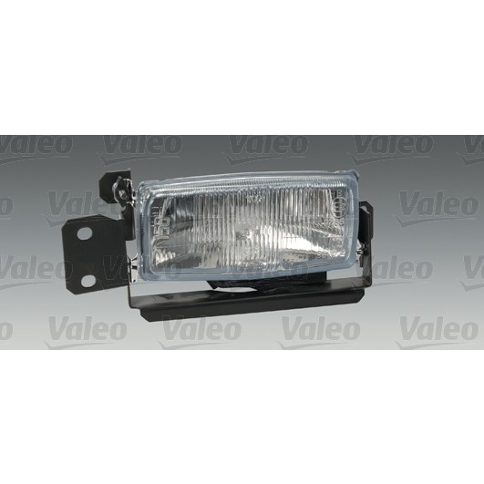 Слика на светла за магла VALEO 044004 за камион Mitsubishi Canter 75 - 136 коњи дизел