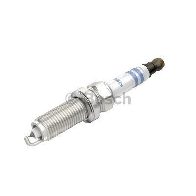 Слика на свеќица BOSCH Double Iridium 0 242 129 529 за Toyota RAV4 2.0 VVT-i 4WD - 148 коњи бензин