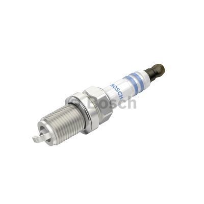 Слика на свеќица BOSCH Double Platinum 0 242 236 544 за CHRYSLER TOWN COUNTRY RT 4.0 - 243 коњи бензин