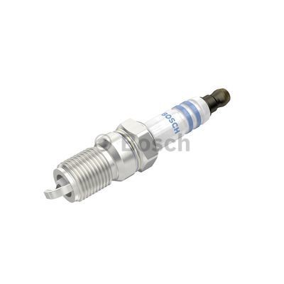 Слика на свеќица BOSCH Platinum 0 242 229 652 за Ford Mondeo 2 Saloon (BFP) 2.5 24V - 170 коњи бензин