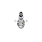 Слика 3 на свеќица BOSCH Platinum 0 242 236 616