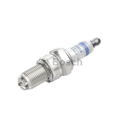 Слика на свеќица BOSCH Super 4 0 242 222 502 за Opel Vita B 1.4 - 73 коњи бензин