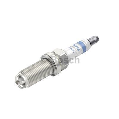 Слика на свеќица BOSCH Super 4 0 242 232 515 за Renault Espace 4 (JK0) 3.5 V6 (JK00, JK0F, JK0P, JK0S, JK0W) - 241 коњи бензин