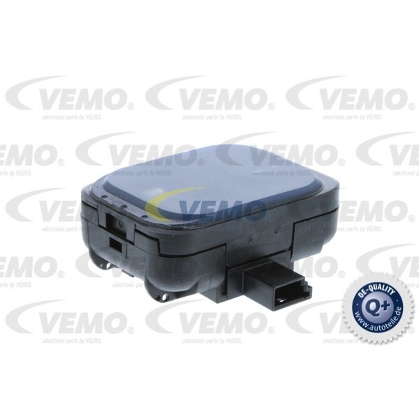 Слика на сензор за дожд VEMO Q+ MADE IN GERMANY V10-72-0871 за VW Amarok Pickup 2.0 BiTDI 4motion - 180 коњи дизел