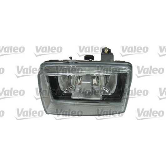 Слика на халоген VALEO 089335 за камион Iveco Eurocargo 140 E 28 tector, 140 E 28 P tector, 140 E 28 FP tector - 275 коњи дизел