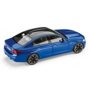 Слика  на BMW Миниатюра M5 F90 Marina Bay Blue 1:18 BMW OE 80432454783