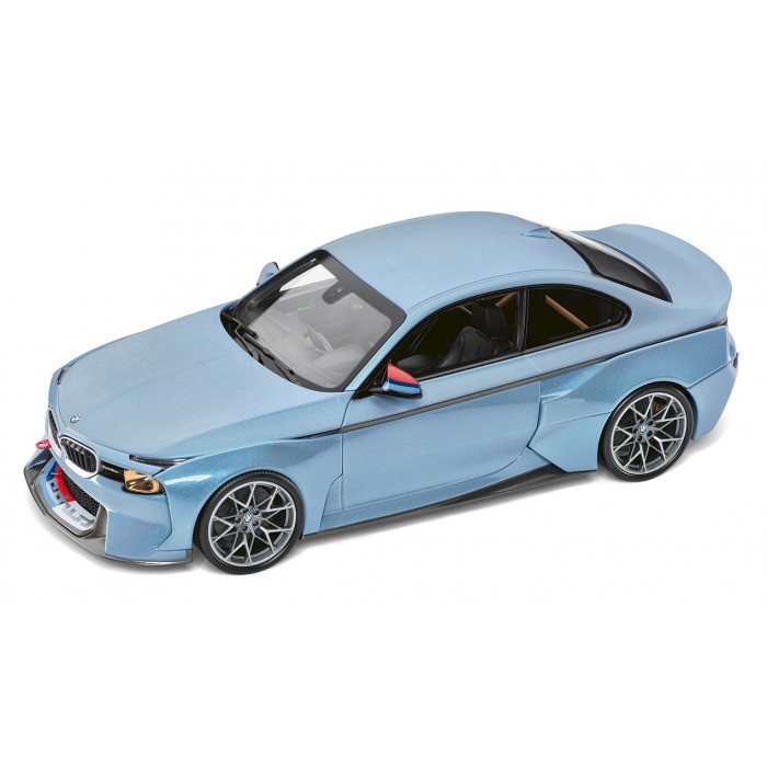 Слика на BMW Миниатюра 1:18 2002 HOMAGE BMW OE 80432454780 за  мотор Aprilia Sportcity Sportcity CUBE 250 - 23 kоњи бензин