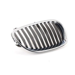 Слика на Chrome Kidney Grille - Right BMW OE 51137065702 за  BMW 5 Sedan E60 530 d - 235 kоњи дизел