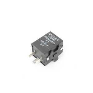 Слика на Flasher/Hazard Light Relay BMW OE 61311371909 за  Audi 80 Sedan (89, 89Q, 8A, B3) 1.8 E quattro - 112 kоњи бензин