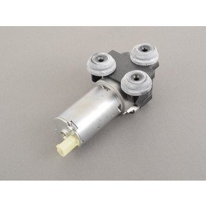 Слика на WATER PUMP BMW OE 64118369806 за  BMW 3 Coupe E92 325 d - 211 kоњи дизел